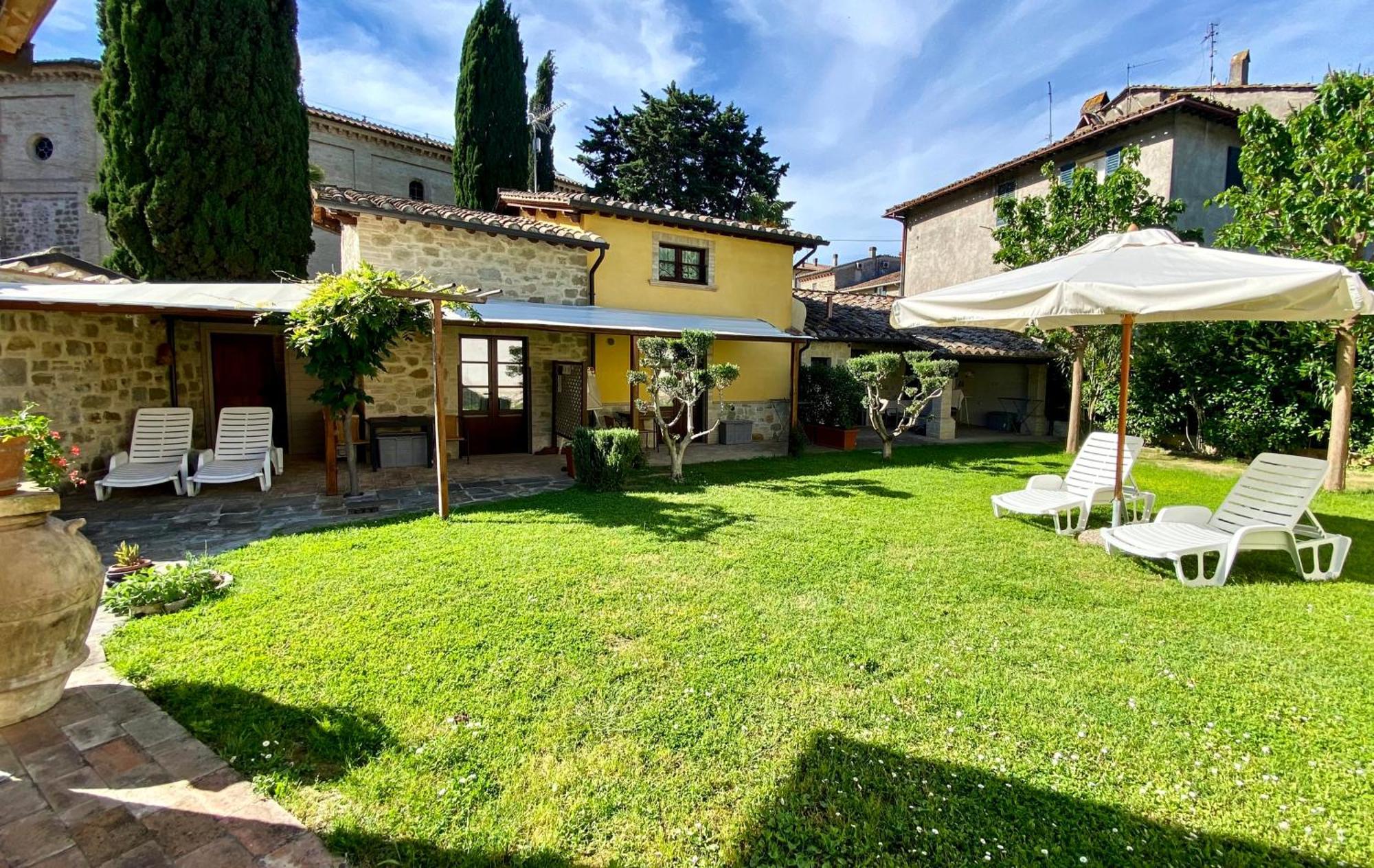 Il Cortile Delle Rose Holiday House Perugia Ngoại thất bức ảnh