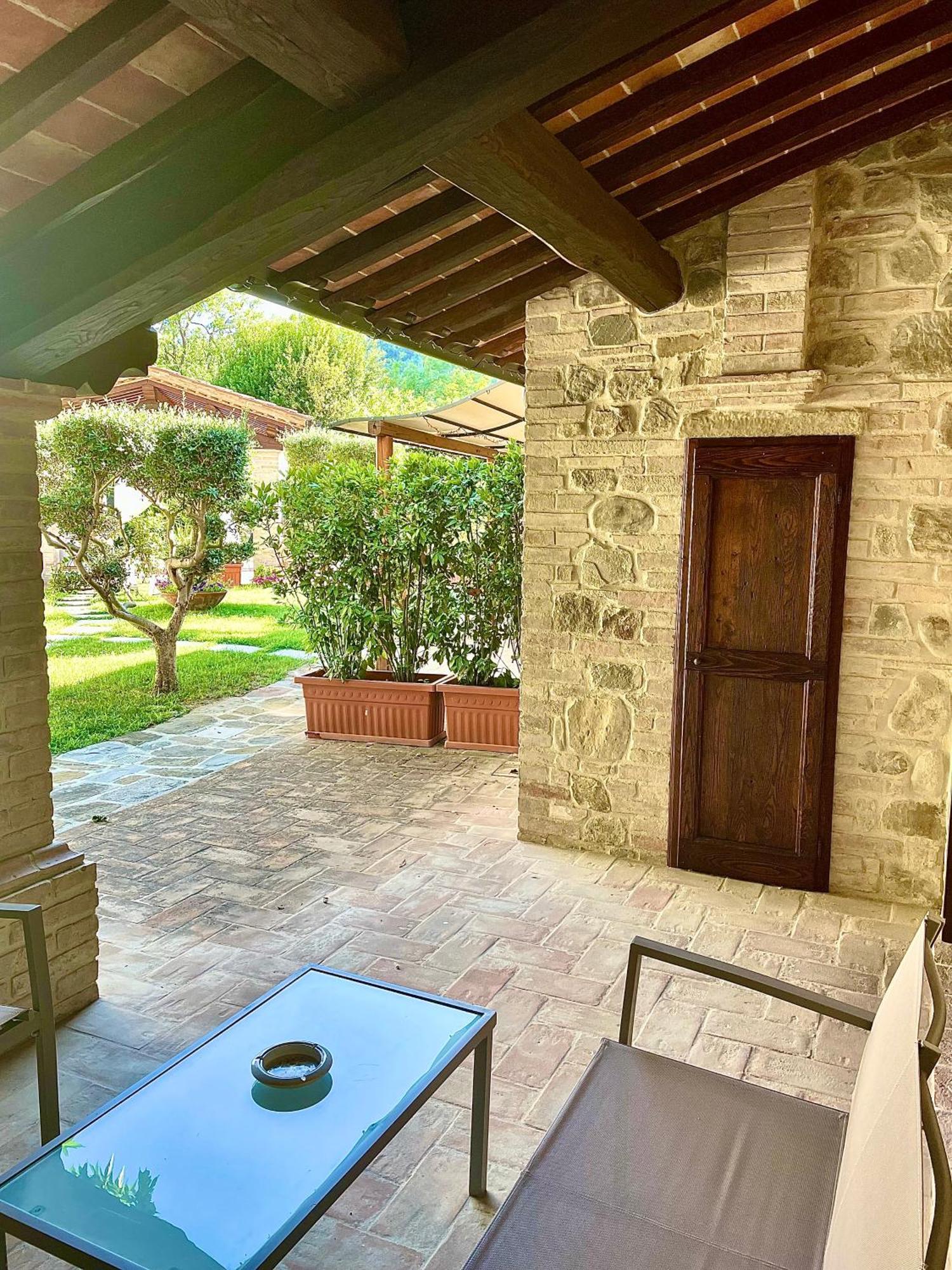 Il Cortile Delle Rose Holiday House Perugia Ngoại thất bức ảnh