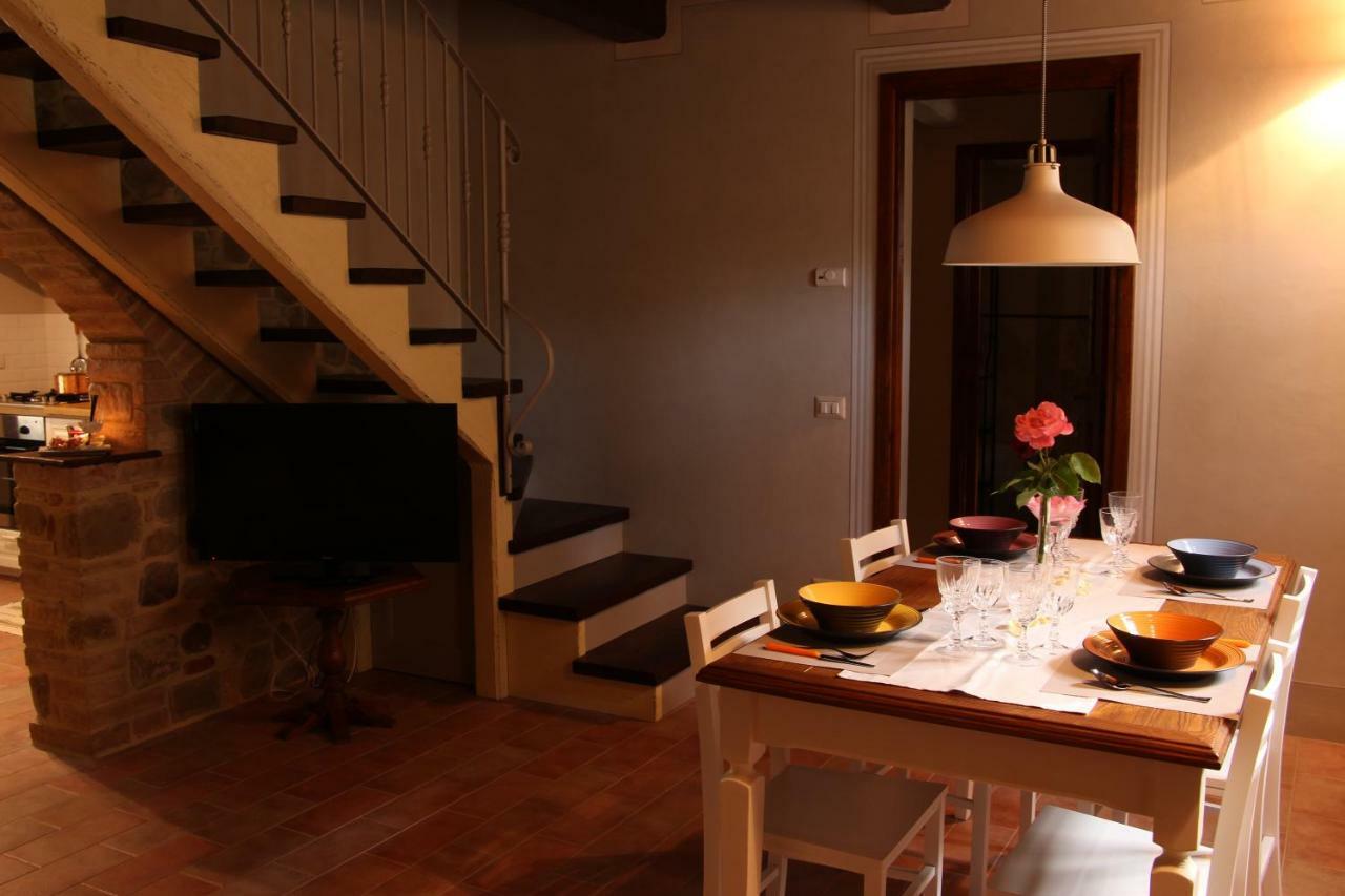 Il Cortile Delle Rose Holiday House Perugia Ngoại thất bức ảnh