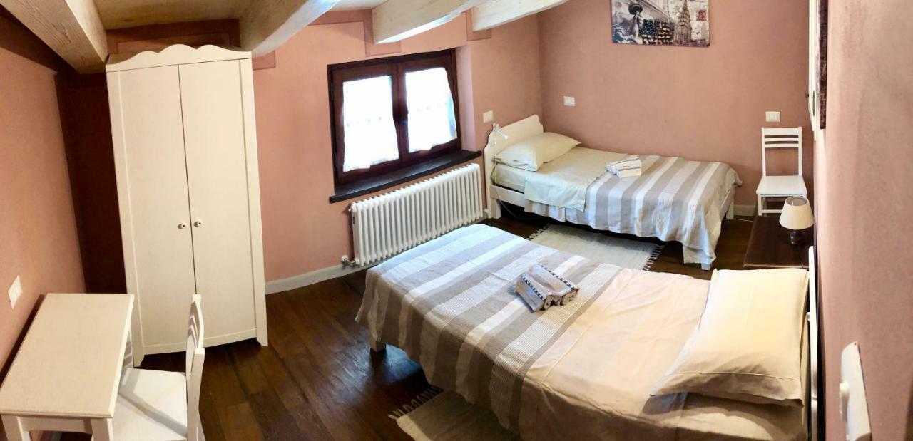 Il Cortile Delle Rose Holiday House Perugia Ngoại thất bức ảnh