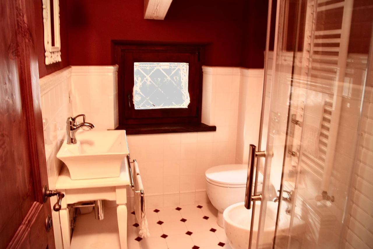 Il Cortile Delle Rose Holiday House Perugia Ngoại thất bức ảnh